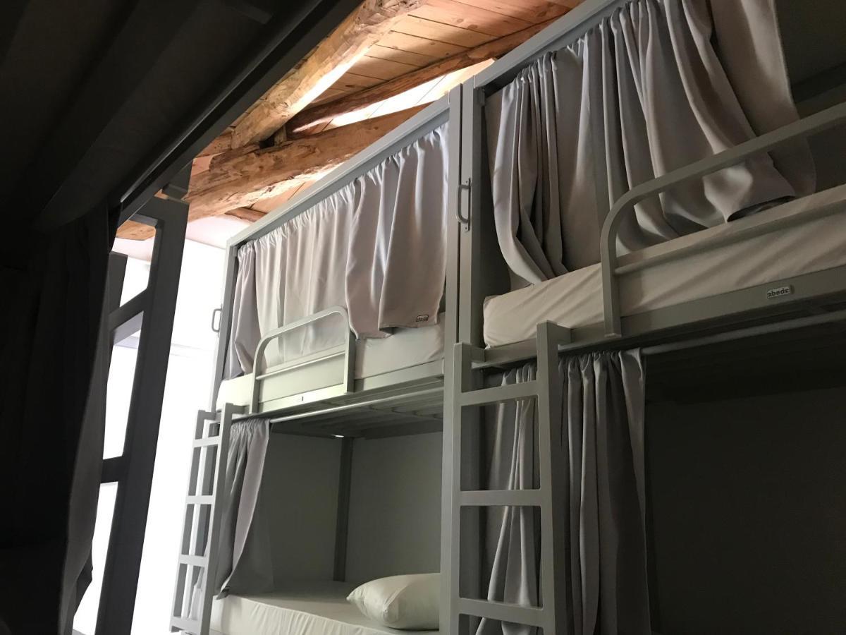 Albergue De Pas 엘 폰트 데 수에르트 외부 사진